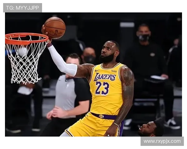 詹姆斯历史性决定震撼全联盟 NBA格局瞬间改变引爆热议 詹姆斯历史性决定震撼全联盟 NBA格局瞬间改变引爆热议