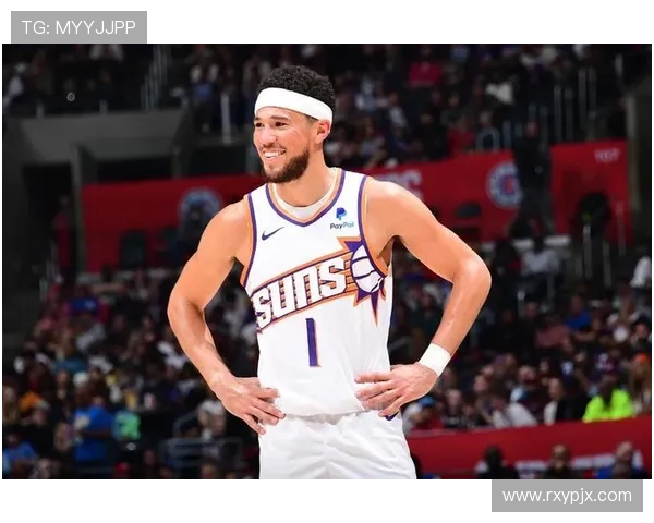 布克谈客场挑战快船表示对手主场揭幕战定会展现强烈进攻欲望